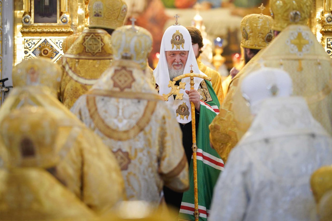 До скольки сегодня служба в церкви